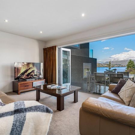 Lakefront Living - 4 Bedrm Apartment Alpine Vilage Queenstown Exterior photo